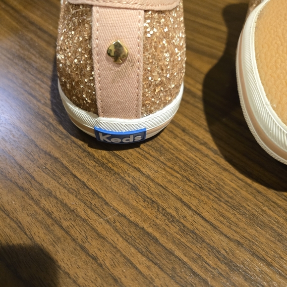 Kate Spade Keds Glitter Size 9 NWOT - Picture 5 of 7